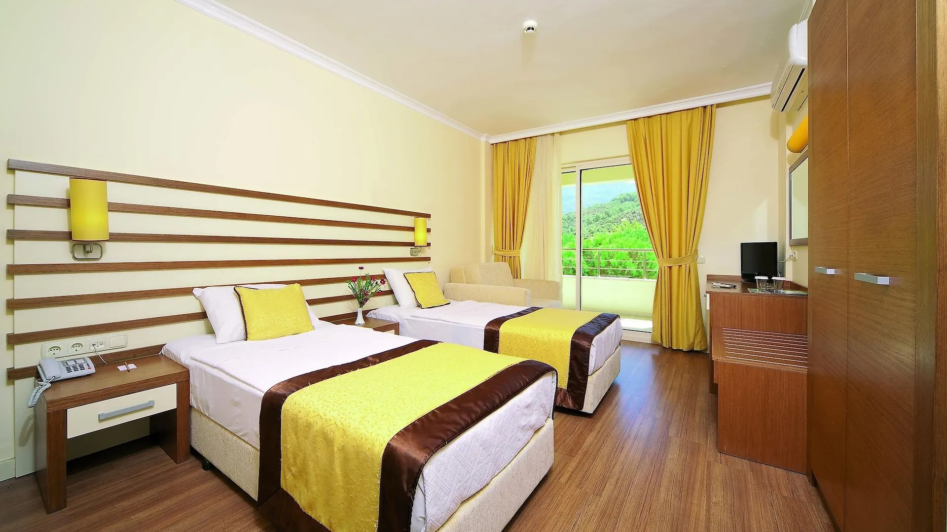 Resort Hotel Akbulut & Spa Güzelçamlı