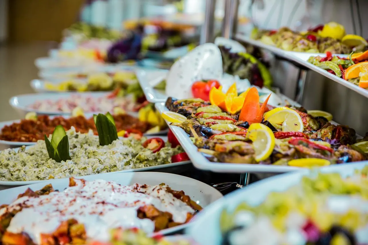 Hotel Akbulut & Spa Güzelçamlı