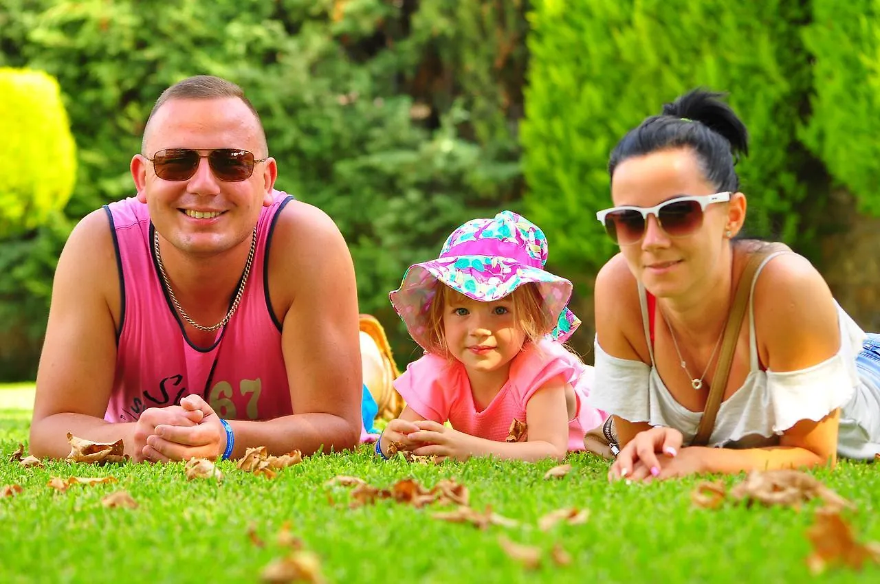 Hotel Akbulut & Spa Güzelçamlı 4*,